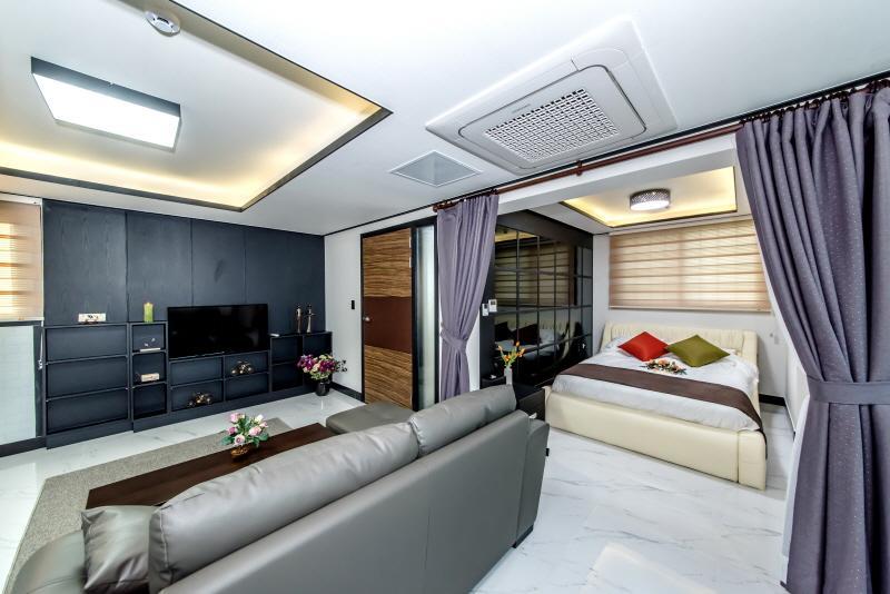 Jeju Skyhill Pension Seogwipo Extérieur photo